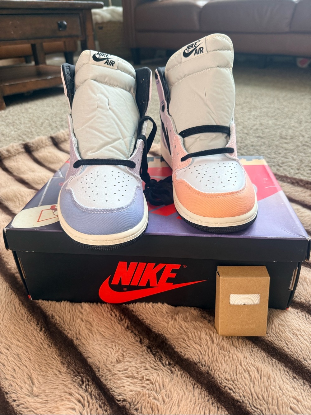 Nike Air Jordan 1 Retro High apt Craft “Vibrations of Naija” Men’s 10.5 NIB
